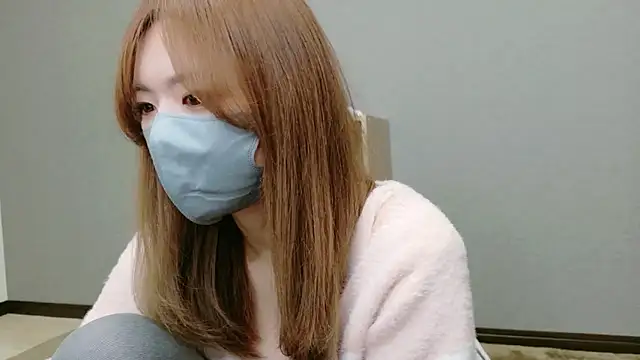 YUA 0425 online show from April 26, 6:33 am