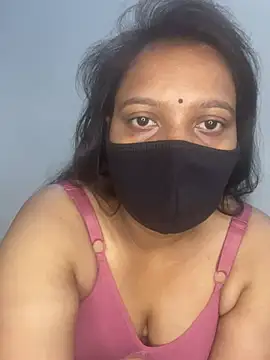 Snapshot of Monika_6999 chatting on May 9, 4:45 pm Monika 6999 online show from May 9, 4:45 pm