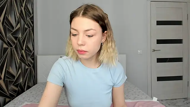 uma like online show from April 21, 9:04 am