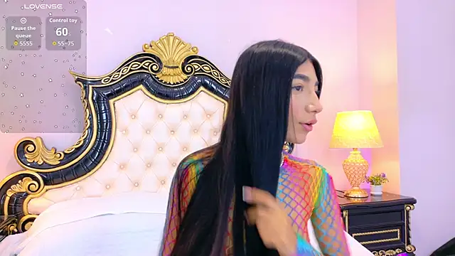 Snapshot of BonnyCandy chatting on April 21, 11:49 am BonnyCandy online show from April 21, 11:49 am