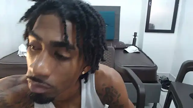 Snapshot of burrodelacosta chatting on April 30, 1:34 am burrodelacosta online show from April 30, 1:34 am