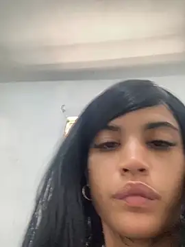 La ReynaZendeya online show from May 29, 3:10 pm