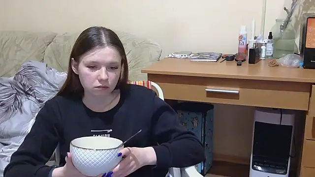 Snapshot of JessicaHolland1 chatting on May 1, 8:35 pm JessicaHolland1 online show from May 1, 8:35 pm