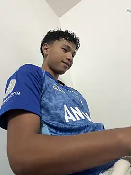 ETTE MOON online show from April 6, 4:57 am