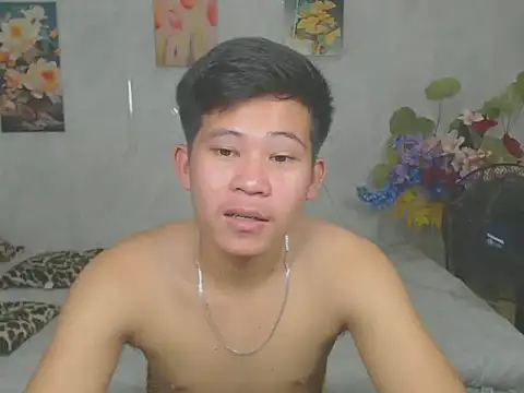 ur bigcockeziekiel online show from April 7, 10:48 am