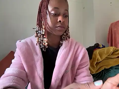 Snapshot of d7310d5 chatting on April 9, 6:02 pm d7310d5 online show from April 9, 6:02 pm