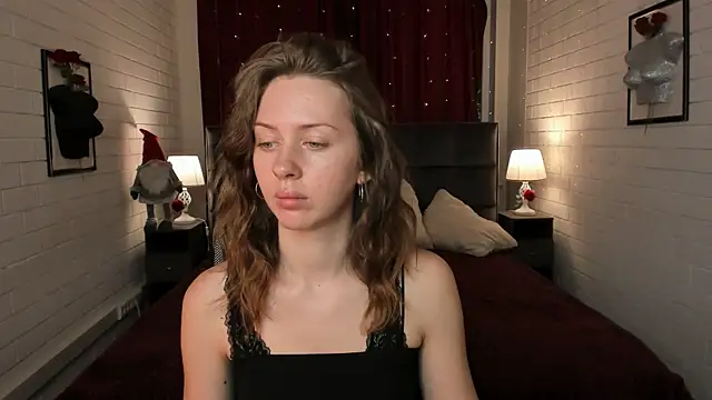 Snapshot of MeganClapp chatting on May 27, 5:15 am MeganClapp online show from May 27, 5:15 am