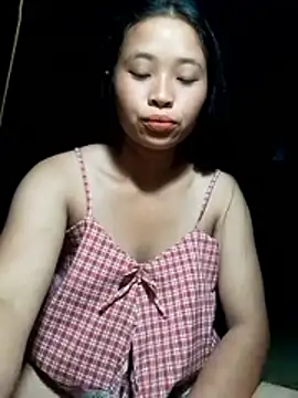 Snapshot of Liss-mimi chatting on June 21, 9:39 pm Liss-mimi online show from June 21, 9:39 pm