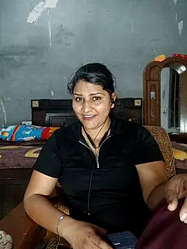 Riyashrma001 online show from May 4, 6:20 am