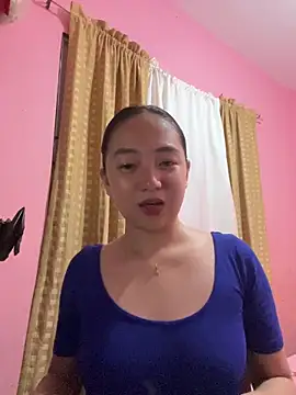 Snapshot of onlykays_ chatting on April 22, 2:51 pm onlykays online show from April 22, 2:51 pm