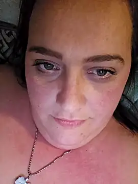 Snapshot of Blondibaby chatting on April 26, 9:56 pm Blondibaby online show from April 26, 9:56 pm