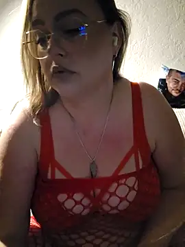Snapshot of Blondibaby chatting on May 12, 7:22 pm Blondibaby online show from May 12, 7:22 pm