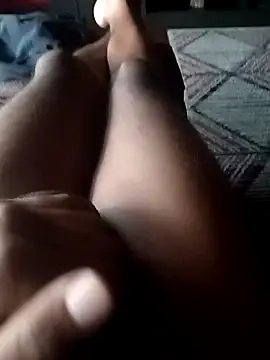 Snapshot of JJM29 chatting on April 12, 7:57 am JJM29 online show from April 12, 7:57 am