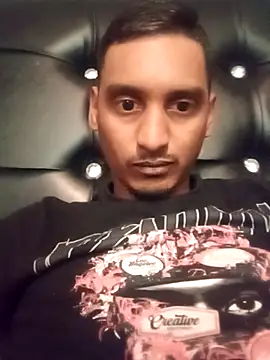 Snapshot of JJM29 chatting on April 14, 11:05 am JJM29 online show from April 14, 11:05 am