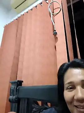 FuegolatinaX online show from April 4, 5:38 am