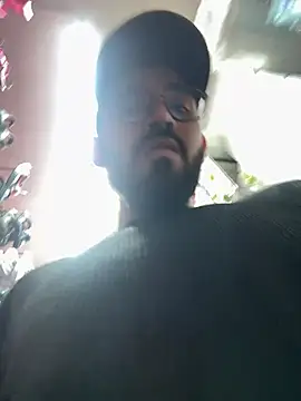 Snapshot of big_bearman chatting on April 20, 5:59 pm big bearman online show from April 20, 5:59 pm
