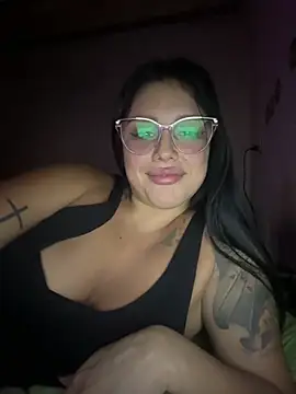 kayladolli online show from April 5, 8:55 am