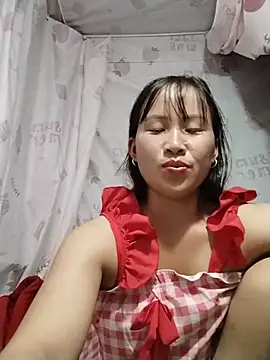 Snapshot of Yo-must chatting on June 26, 11:58 am Yo-must online show from June 26, 11:58 am
