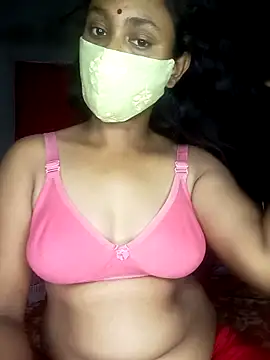 Snapshot of sathiroy89 chatting on May 7, 6:41 am sathiroy89 online show from May 7, 6:41 am