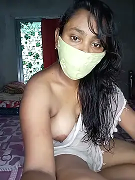 Snapshot of sathiroy89 chatting on May 17, 7:17 am sathiroy89 online show from May 17, 7:17 am