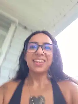 Controllercutie online show from June 18, 4:00 pm