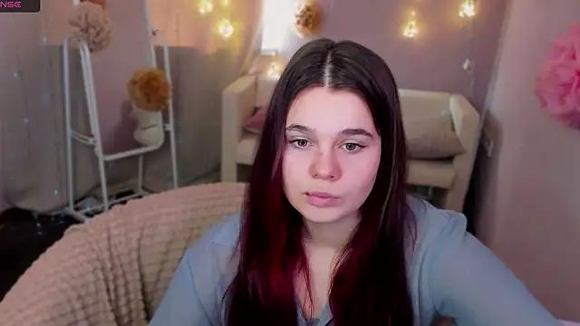Snapshot of Kacey_Love chatting on May 5, 6:32 am Kacey Love online show from May 5, 6:32 am