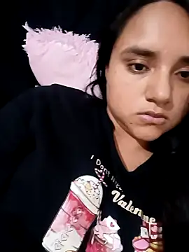 Valentina Narvaez online show from May 12, 7:33 pm