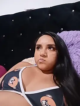 Snapshot of Valentina_Narvaez chatting on June 6, 7:29 pm Valentina Narvaez online show from June 6, 7:29 pm
