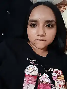 Snapshot of Valentina_Narvaez chatting on June 24, 7:35 pm Valentina Narvaez online show from June 24, 7:35 pm