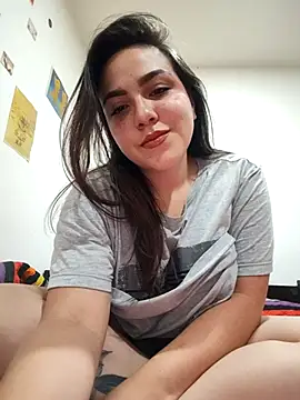 Snapshot of Sexy_Lady24 chatting on April 8, 7:03 pm Sexy Lady24 online show from April 8, 7:03 pm