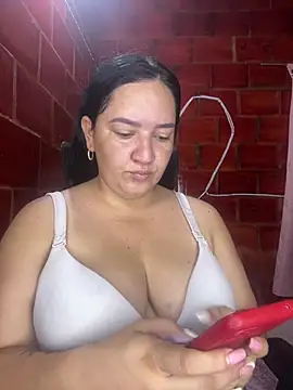 Snapshot of Fresita-12 chatting on May 15, 4:25 pm Fresita-12 online show from May 15, 4:25 pm