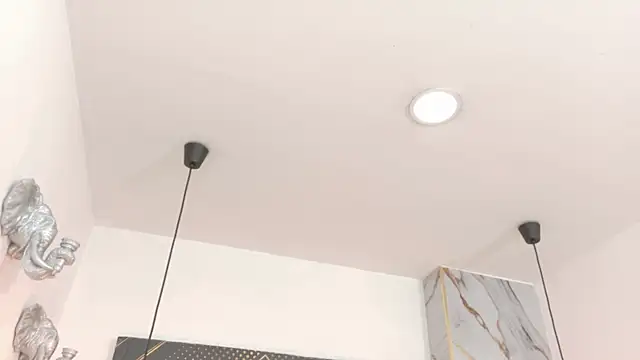Snapshot of GoldenDesireX_ chatting on May 20, 6:58 pm GoldenDesireX online show from May 20, 6:58 pm