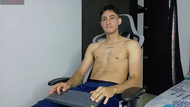 JakeMonroe online show from April 15, 2:46 pm