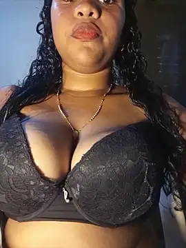 michelle castillo online show from April 27, 3:37 am