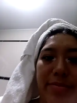 BlancaNievesxxo online show from April 8, 1:05 am