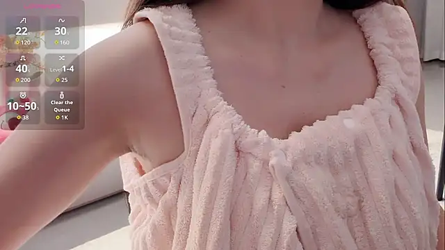 Snapshot of tingting-youu chatting on May 4, 12:56 pm tingting-youu online show from May 4, 12:56 pm