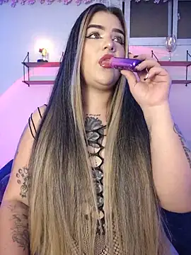   MeganMY online show from May 20, 6:52 am
