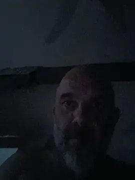 Snapshot of juanma33 chatting on July 21, 7:27 pm juanma33 online show from July 21, 7:27 pm