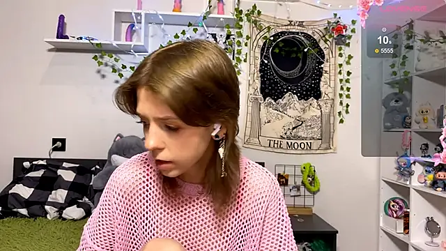 LunaBless online show from April 15, 1:56 am