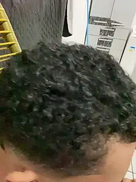 Snapshot of sanches_065 chatting on April 6, 4:46 am sanches 065 online show from April 6, 4:46 am