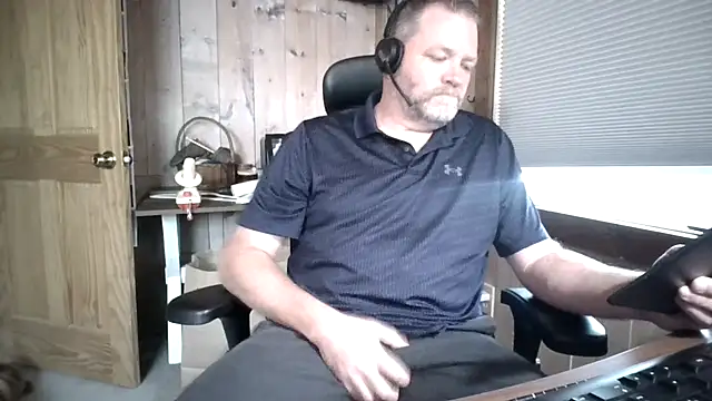 Snapshot of JJ_CONN78 chatting on April 29, 5:30 pm JJ CONN78 online show from April 29, 5:30 pm
