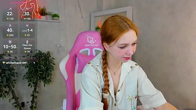 Snapshot of Sienna_Nyx chatting on April 11, 9:13 am Sienna Nyx online show from April 11, 9:13 am