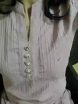 Snapshot of Monika_kumari6 chatting on May 8, 4:01 pm Monika kumari6 online show from May 8, 4:01 pm