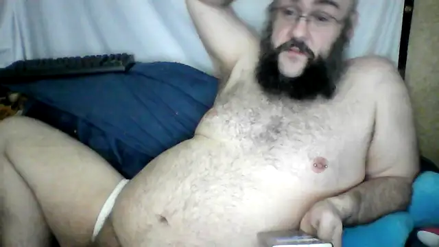 BriTheTopBear online show from April 22, 1:52 am