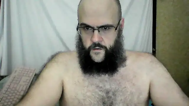 BriTheTopBear online show from June 21, 1:19 am