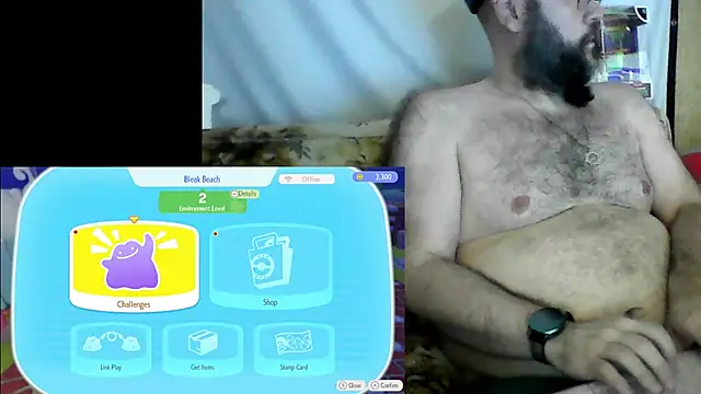 BriTheTopBear online show from July 9, 1:20 am