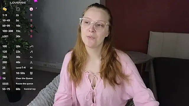 JessieWayy online show from May 15, 1:12 am
