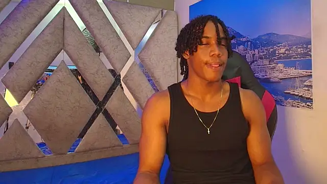Snapshot of axel_silva4 chatting on April 22, 7:48 pm axel silva4 online show from April 22, 7:48 pm