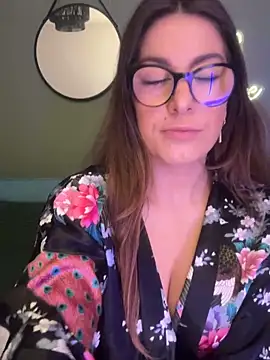 Snapshot of Miarose_gabani chatting on April 23, 7:41 am Miarose gabani online show from April 23, 7:41 am