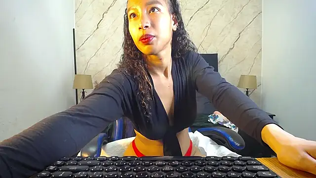 Snapshot of hasley_cute chatting on April 18, 6:56 pm hasley cute online show from April 18, 6:56 pm